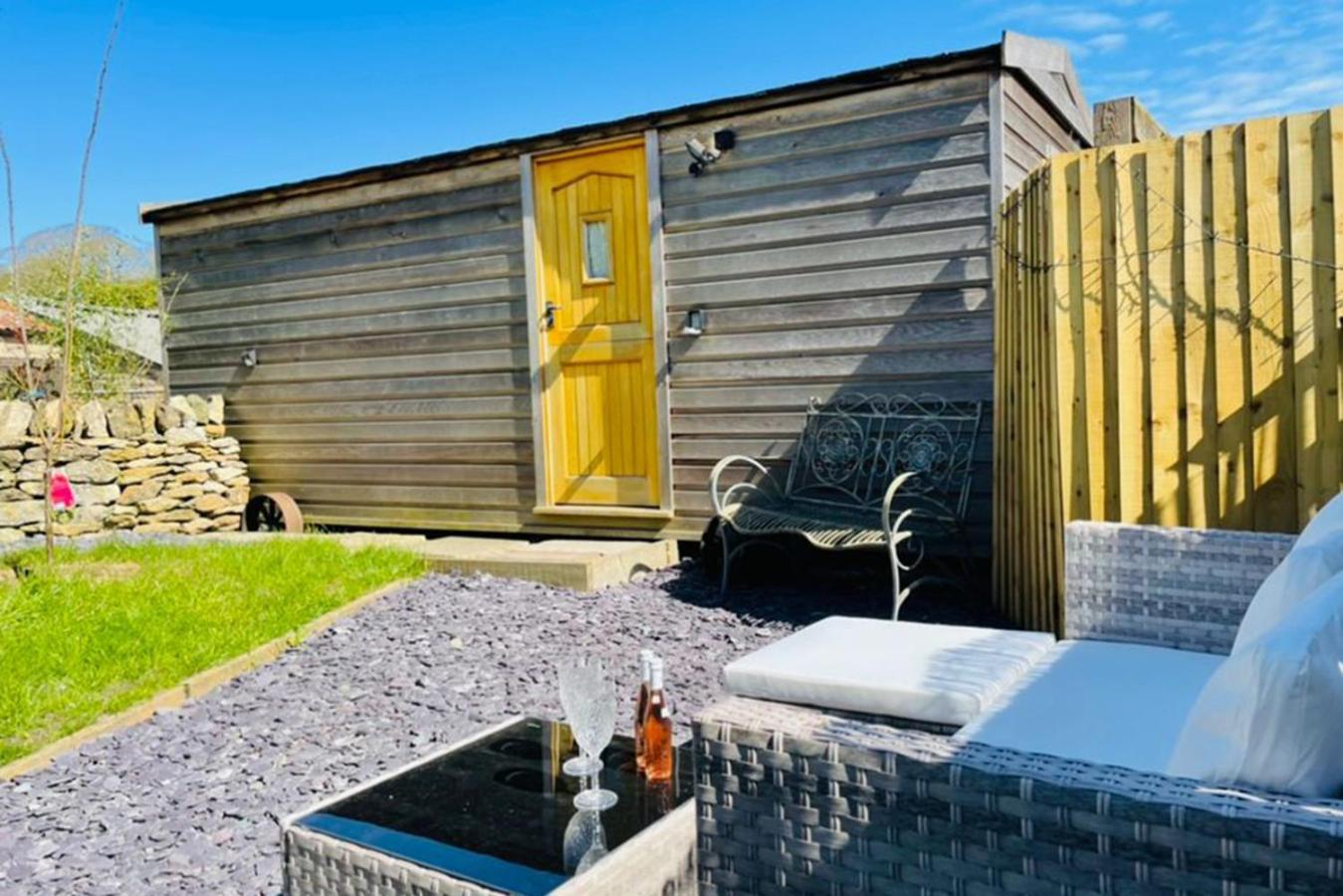 Shepherds Hut, West Ayton, Scarborough Exterior foto